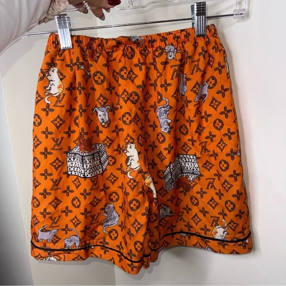 High Rise Orange Patterned Designer LV Shorts - Picture 5 of 5
